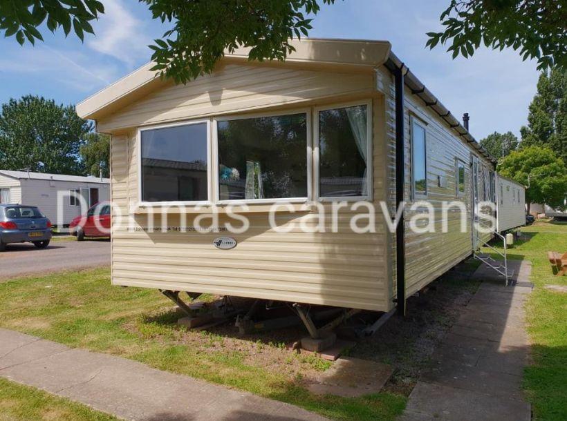8 Berth Caravan to rent Butlins Minehead West Country