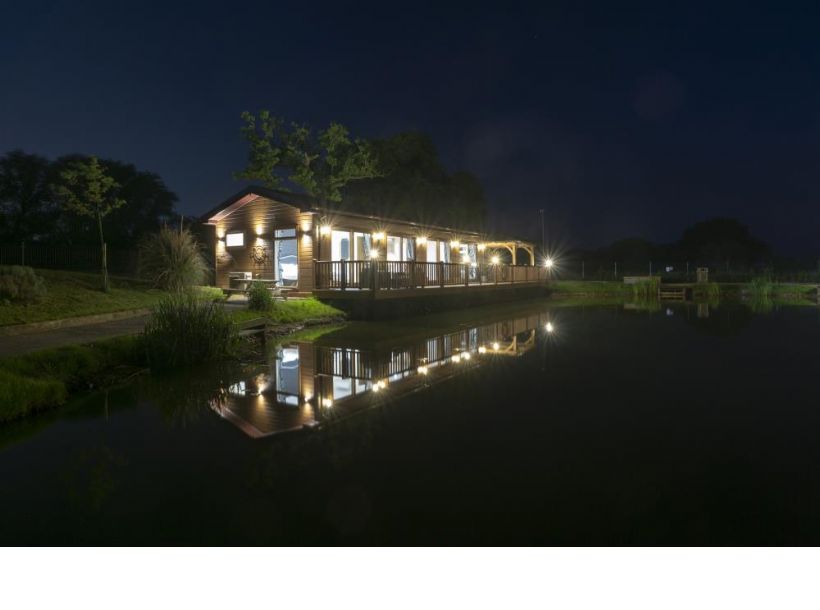 Grebe lodge to rent at Caistor Lake Park Lincolnshire