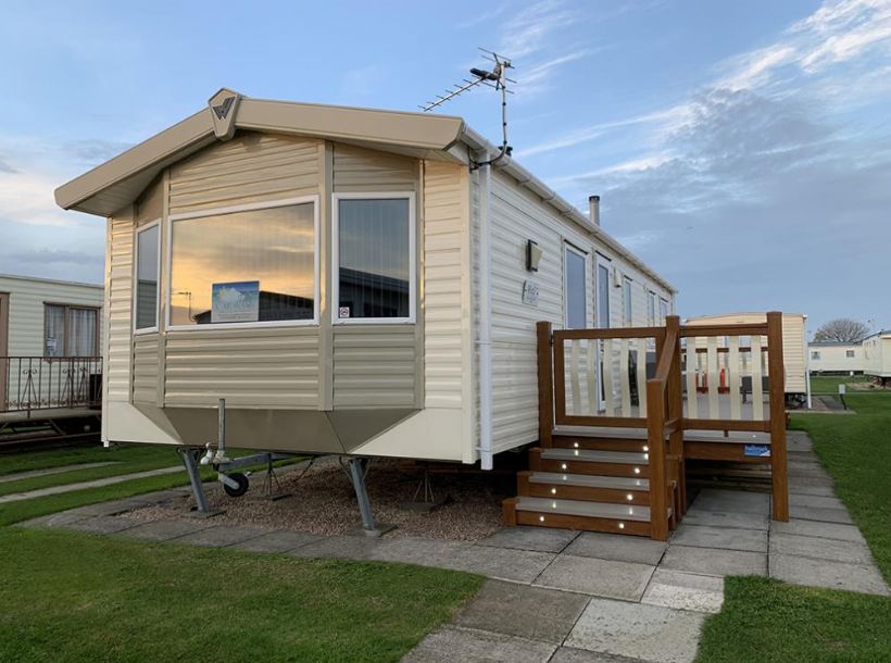 3 Bedroom Caravan to rent Kingfisher Park Skegness