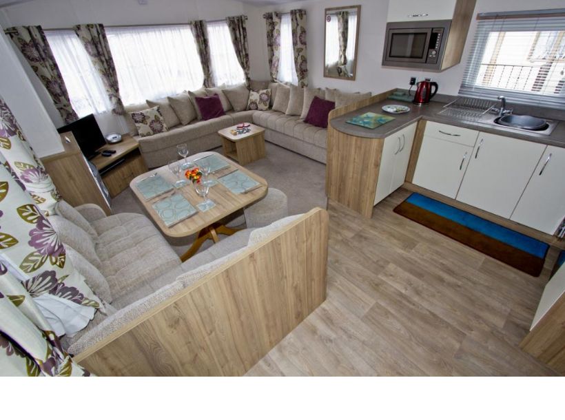 3 Bedroom Caravan to rent Kingfisher Park Skegness