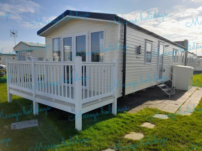 8 Berth Caravan at Naze Marine, East England
